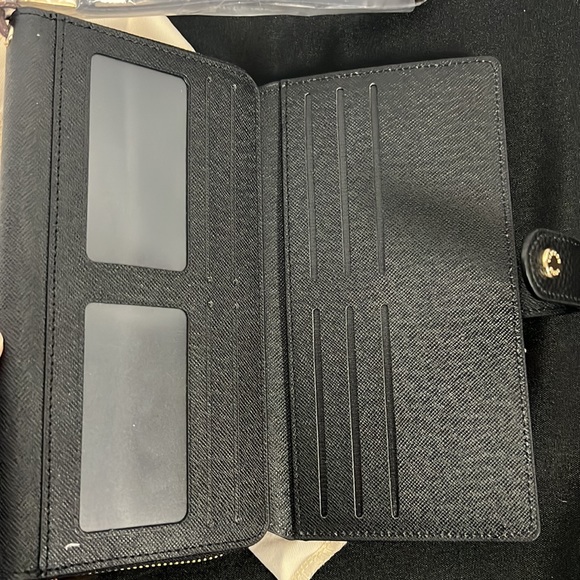 Designer Inspired Clutch Wristlet Wallet - Picture 5 of 8